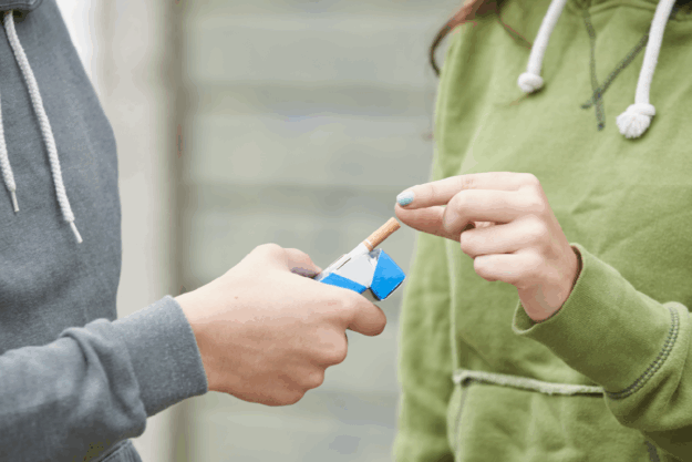 fr-tabagisme-au-luxembourg-en-2024_1200x800